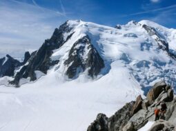 above-the-clouds-the-surging-appeal-of-alpine-rock-climbing-adventures